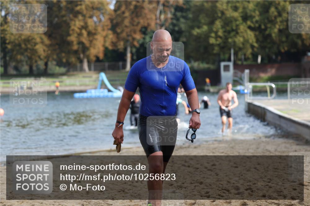 13.09.2026 - Stadtparktriathlon Mo-Foto http://msf.ph/oto/10256823 13.09.2026 10:52:33 Schwimmen 601, 647, 649, 662, 674, 677, 684, 687, 707 meine-sportfotos.de