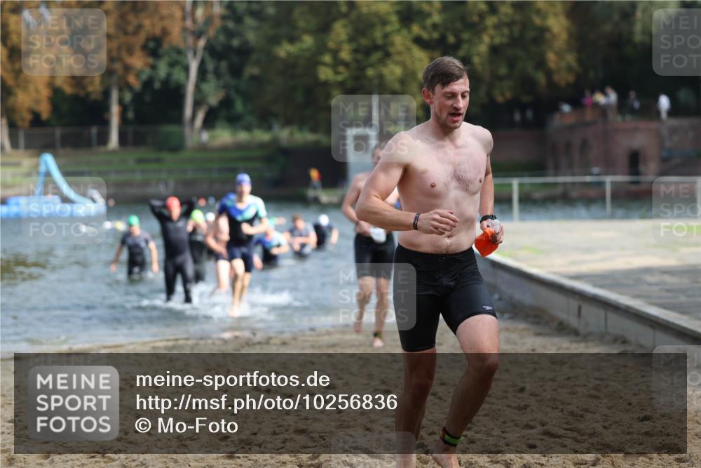 13.09.2026 - Stadtparktriathlon Mo-Foto http://msf.ph/oto/10256836 13.09.2026 10:52:35 Schwimmen 601, 647, 649, 662, 674, 677, 684, 687, 707 meine-sportfotos.de