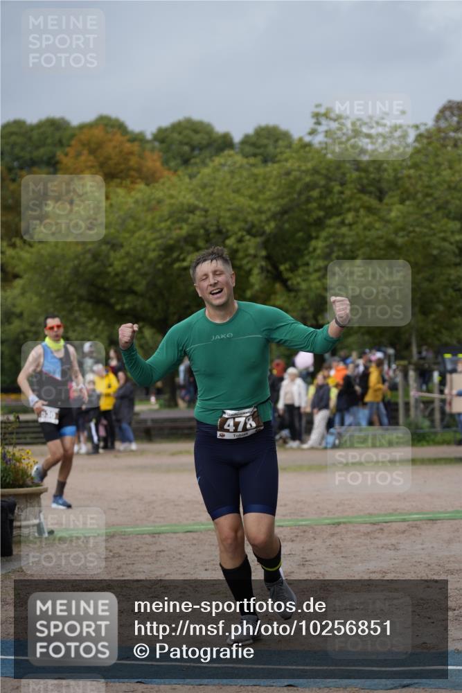 13.09.2026 - Stadtparktriathlon Patografie http://msf.ph/oto/10256851 13.09.2026 11:52:23 Ziel 478, 530 meine-sportfotos.de