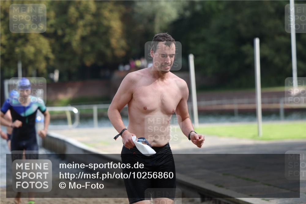 13.09.2026 - Stadtparktriathlon Mo-Foto http://msf.ph/oto/10256860 13.09.2026 10:52:39 Schwimmen 601, 626, 647, 662, 665, 677, 687, 699, 707, 1798 meine-sportfotos.de