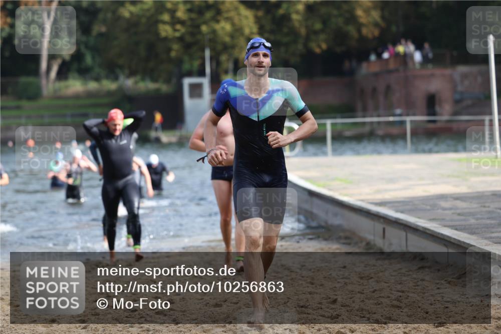 13.09.2026 - Stadtparktriathlon Mo-Foto http://msf.ph/oto/10256863 13.09.2026 10:52:40 Schwimmen 601, 626, 647, 662, 665, 687, 699, 707, 1798 meine-sportfotos.de
