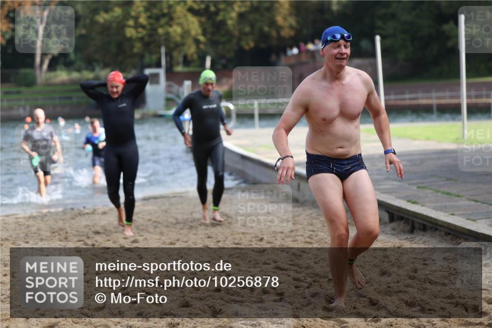 13.09.2026 - Stadtparktriathlon Mo-Foto http://msf.ph/oto/10256878 13.09.2026 10:52:43 Schwimmen 601, 606, 626, 647, 662, 665, 687, 699, 707, 1798 meine-sportfotos.de
