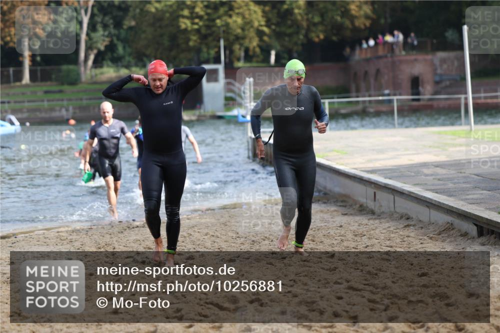 13.09.2026 - Stadtparktriathlon Mo-Foto http://msf.ph/oto/10256881 13.09.2026 10:52:44 Schwimmen 601, 606, 626, 647, 665, 687, 699, 707, 1798 meine-sportfotos.de