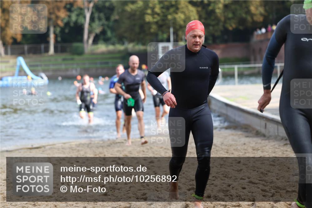13.09.2026 - Stadtparktriathlon Mo-Foto http://msf.ph/oto/10256892 13.09.2026 10:52:47 Schwimmen 601, 606, 614, 626, 647, 665, 687, 699, 1798 meine-sportfotos.de