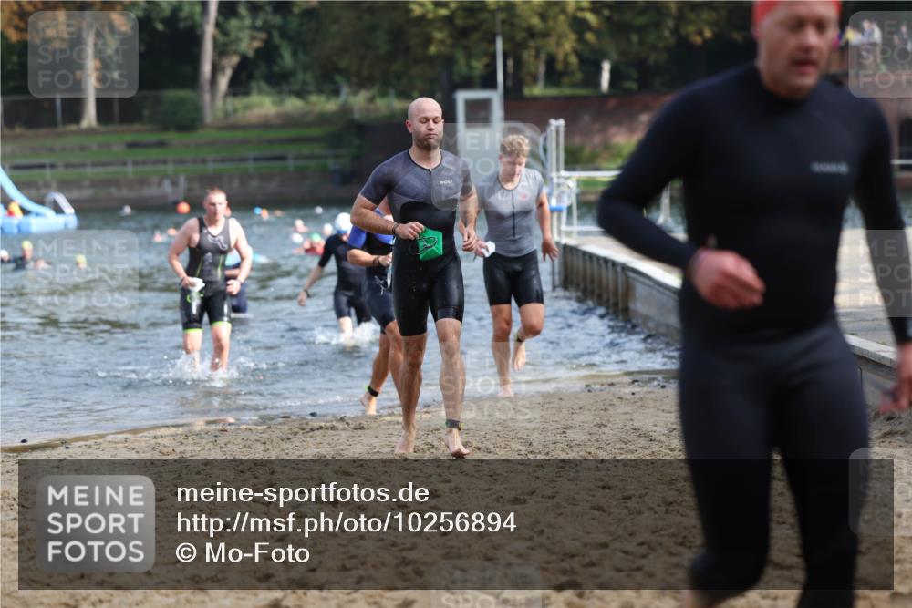 13.09.2026 - Stadtparktriathlon Mo-Foto http://msf.ph/oto/10256894 13.09.2026 10:52:47 Schwimmen 601, 606, 614, 626, 647, 665, 687, 699, 1798 meine-sportfotos.de