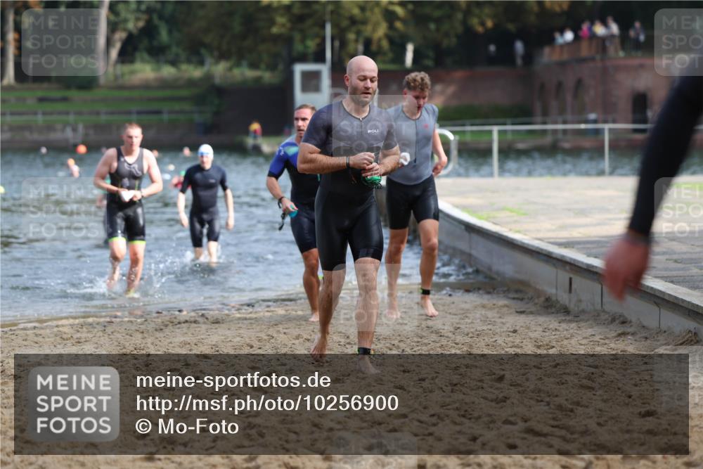 13.09.2026 - Stadtparktriathlon Mo-Foto http://msf.ph/oto/10256900 13.09.2026 10:52:48 Schwimmen 601, 606, 614, 626, 647, 665, 699, 1798 meine-sportfotos.de