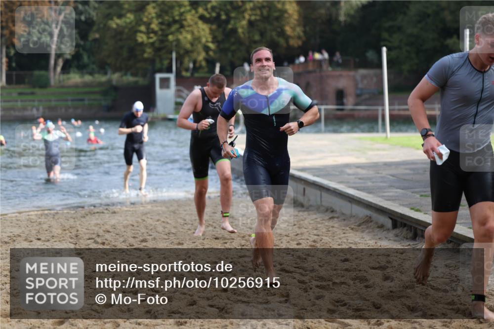 13.09.2026 - Stadtparktriathlon Mo-Foto http://msf.ph/oto/10256915 13.09.2026 10:52:52 Schwimmen 606, 614, 626, 665, 699, 1798 meine-sportfotos.de
