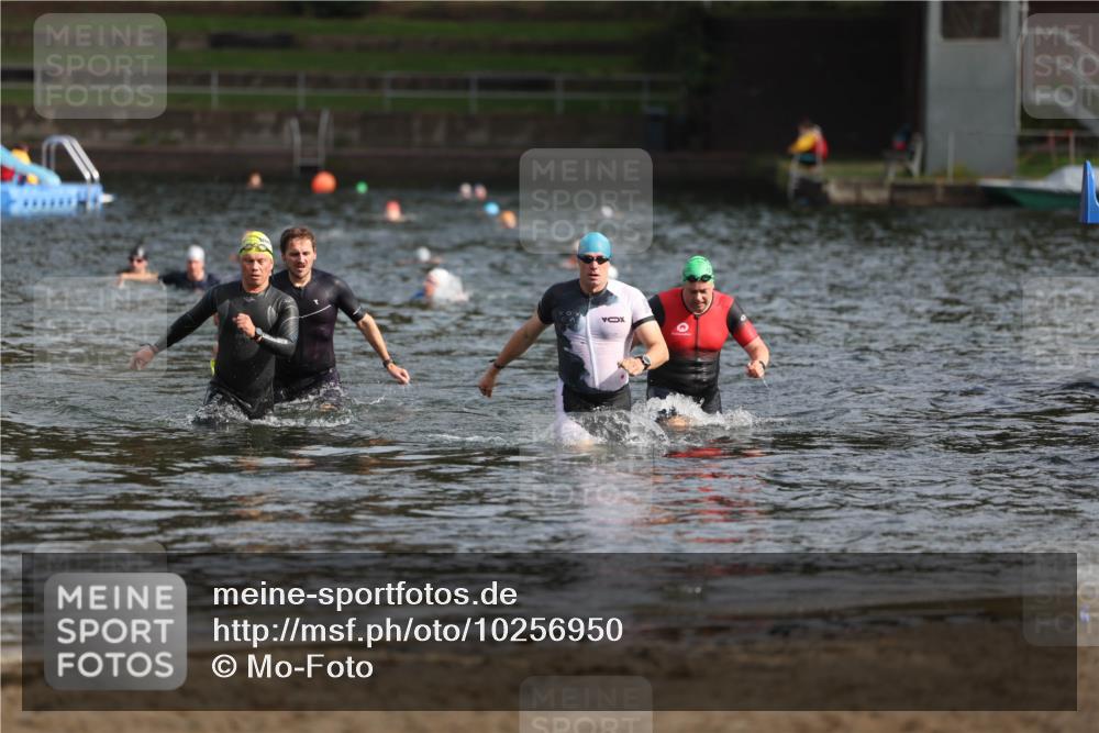 13.09.2026 - Stadtparktriathlon Mo-Foto http://msf.ph/oto/10256950 13.09.2026 10:53:06 Schwimmen 602, 630, 641 meine-sportfotos.de
