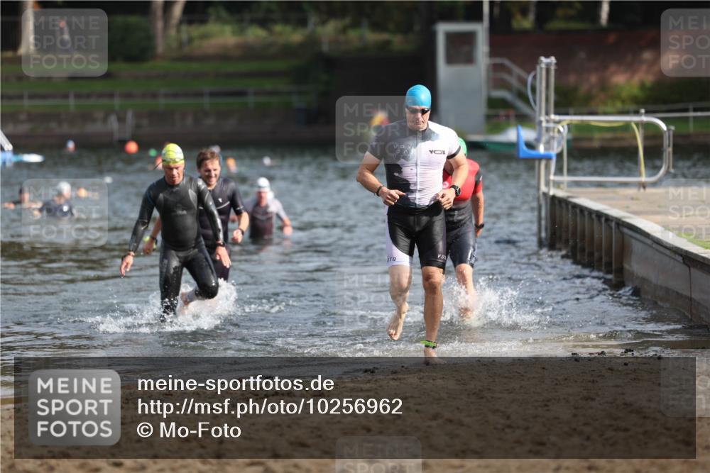 13.09.2026 - Stadtparktriathlon Mo-Foto http://msf.ph/oto/10256962 13.09.2026 10:53:12 Schwimmen 602, 630, 641, 655 meine-sportfotos.de