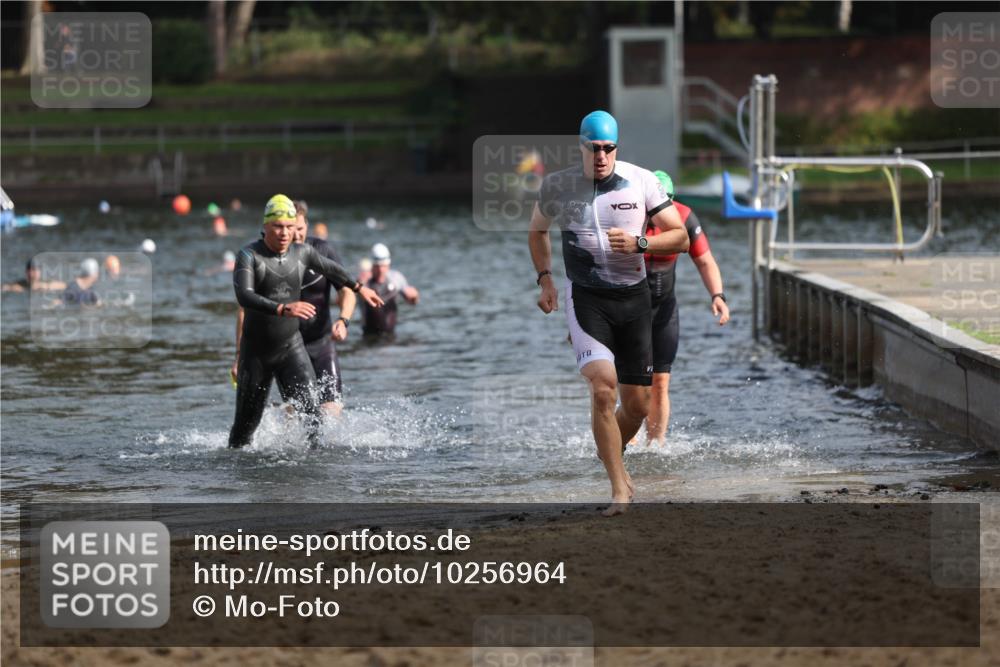13.09.2026 - Stadtparktriathlon Mo-Foto http://msf.ph/oto/10256964 13.09.2026 10:53:12 Schwimmen 602, 630, 641, 655 meine-sportfotos.de