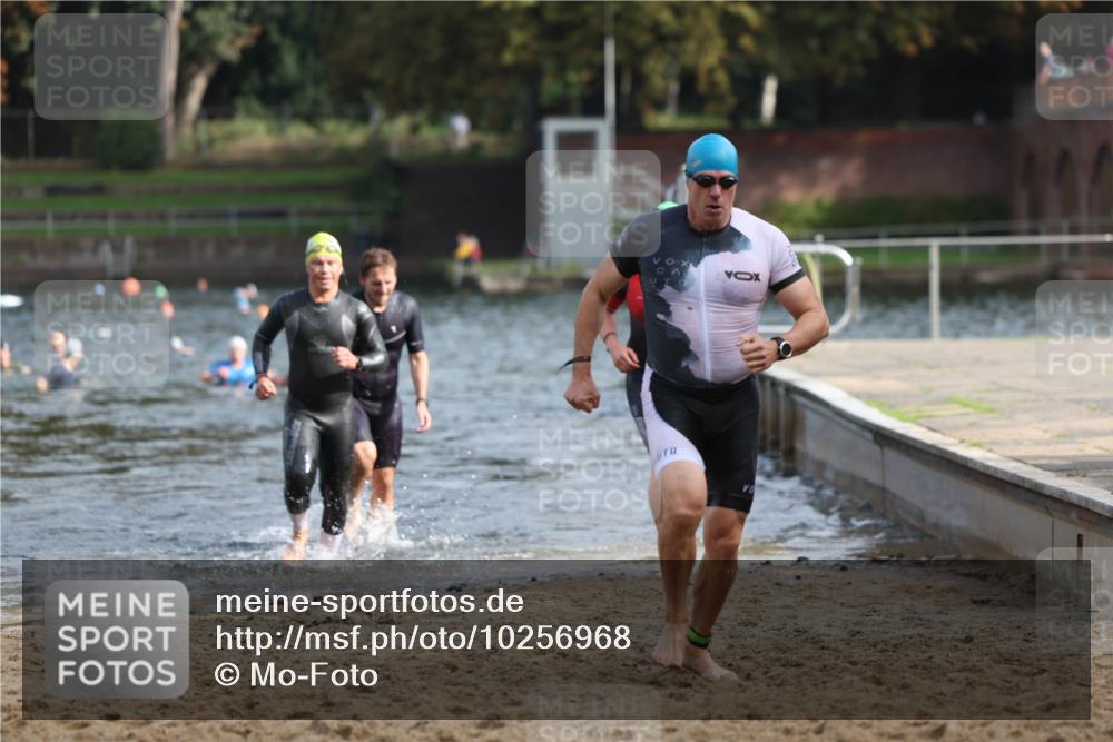 13.09.2026 - Stadtparktriathlon Mo-Foto http://msf.ph/oto/10256968 13.09.2026 10:53:14 Schwimmen 602, 630, 641, 655 meine-sportfotos.de