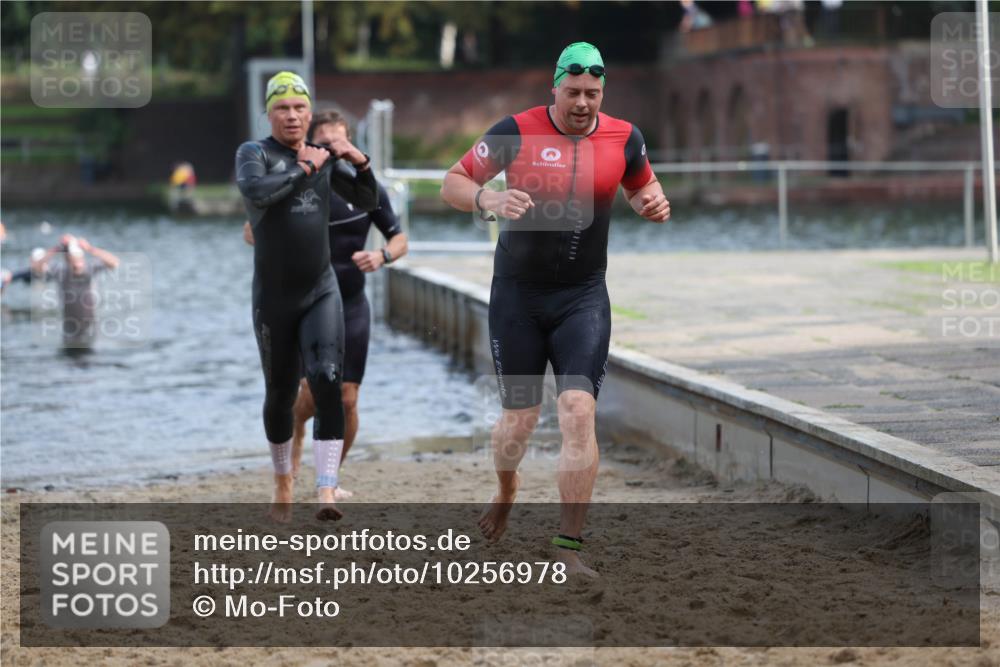 13.09.2026 - Stadtparktriathlon Mo-Foto http://msf.ph/oto/10256978 13.09.2026 10:53:17 Schwimmen 602, 630, 641, 655 meine-sportfotos.de