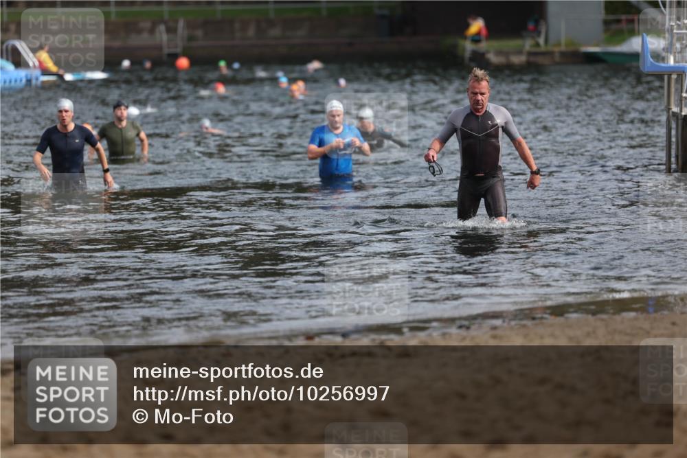 13.09.2026 - Stadtparktriathlon Mo-Foto http://msf.ph/oto/10256997 13.09.2026 10:53:23 Schwimmen 602, 641, 655, 698 meine-sportfotos.de