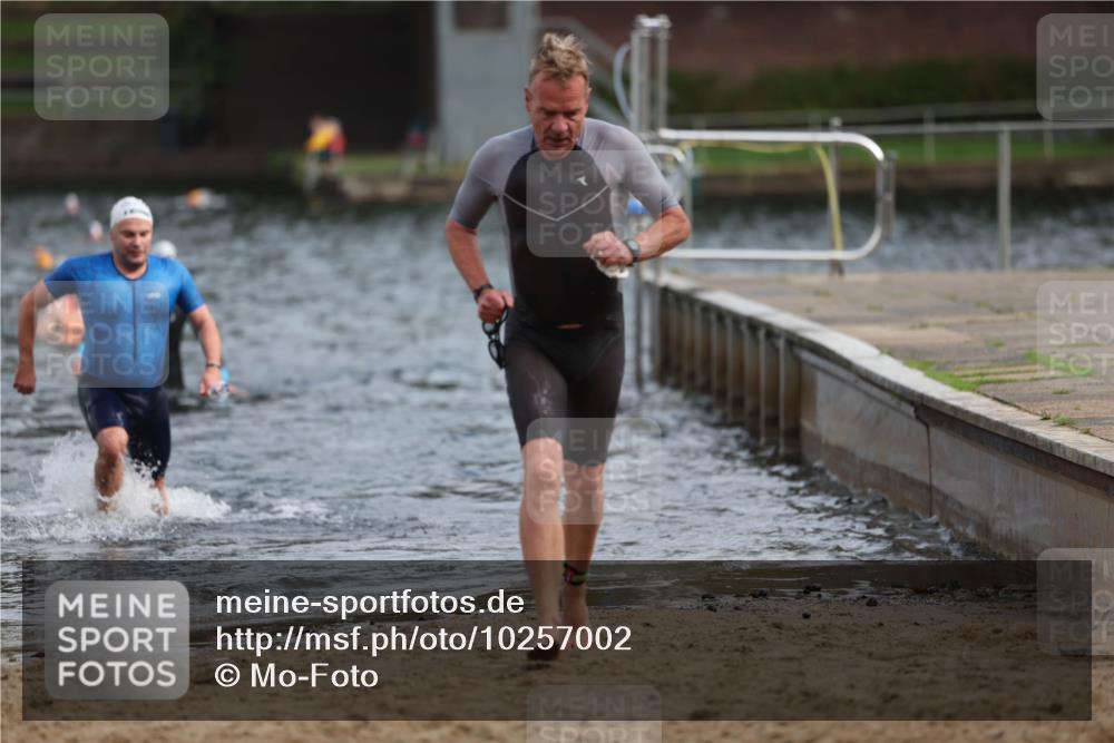 13.09.2026 - Stadtparktriathlon Mo-Foto http://msf.ph/oto/10257002 13.09.2026 10:53:32 Schwimmen 593, 616, 625, 698 meine-sportfotos.de
