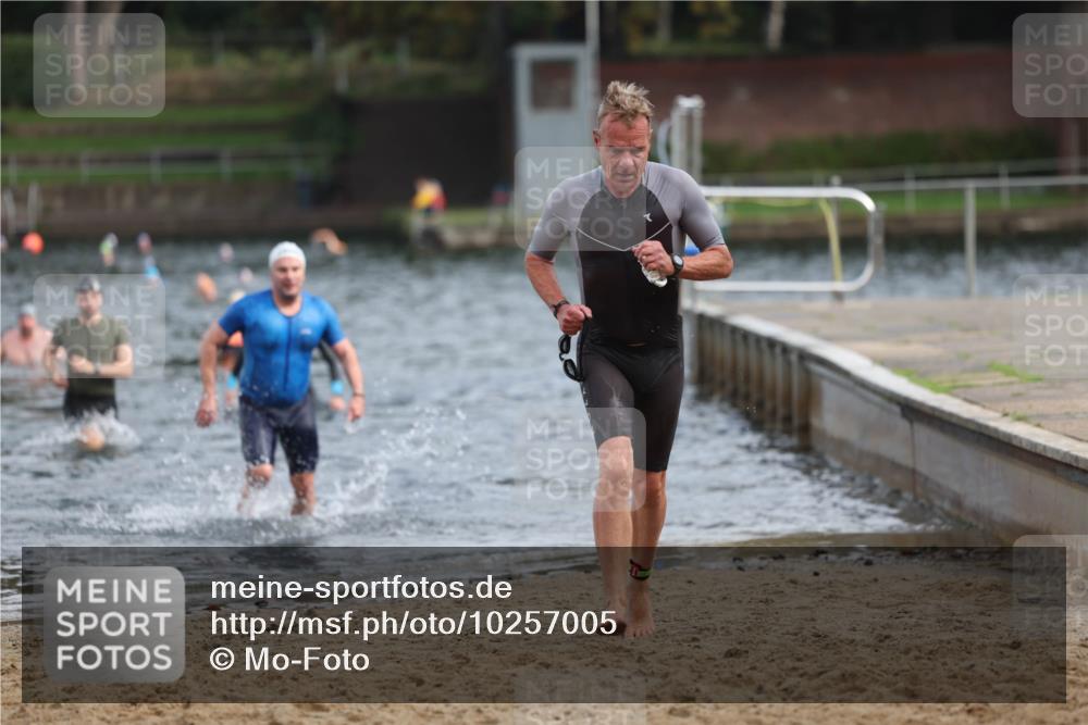 13.09.2026 - Stadtparktriathlon Mo-Foto http://msf.ph/oto/10257005 13.09.2026 10:53:33 Schwimmen 593, 616, 625, 698 meine-sportfotos.de