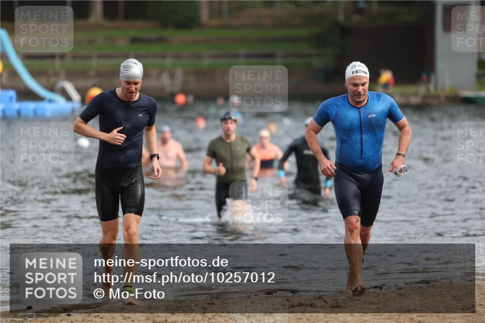13.09.2026 - Stadtparktriathlon Mo-Foto http://msf.ph/oto/10257012 13.09.2026 10:53:35 Schwimmen 593, 616, 625, 698, 706 meine-sportfotos.de
