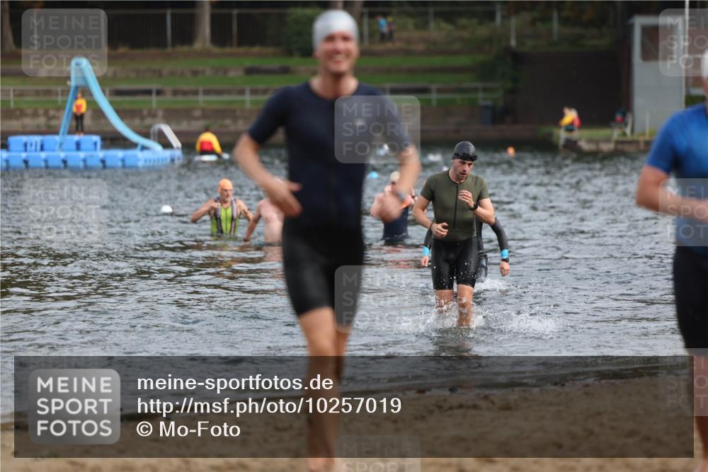 13.09.2026 - Stadtparktriathlon Mo-Foto http://msf.ph/oto/10257019 13.09.2026 10:53:38 Schwimmen 593, 616, 625, 698, 706 meine-sportfotos.de