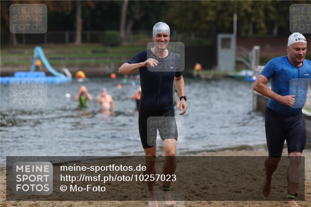 13.09.2026 - Stadtparktriathlon Mo-Foto http://msf.ph/oto/10257023 13.09.2026 10:53:39 Schwimmen 593, 616, 625, 698, 706 meine-sportfotos.de