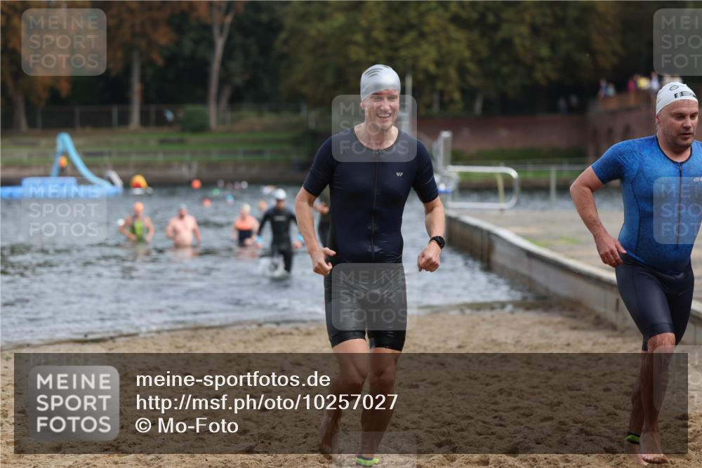 13.09.2026 - Stadtparktriathlon Mo-Foto http://msf.ph/oto/10257027 13.09.2026 10:53:40 Schwimmen 593, 616, 625, 706 meine-sportfotos.de