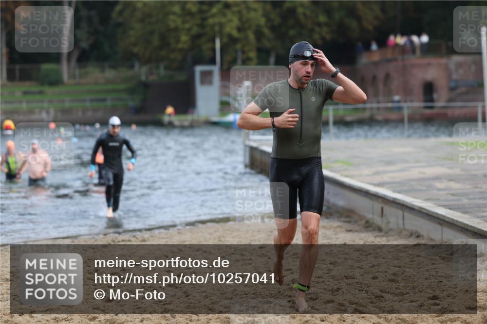 13.09.2026 - Stadtparktriathlon Mo-Foto http://msf.ph/oto/10257041 13.09.2026 10:53:44 Schwimmen 591, 593, 616, 625, 706 meine-sportfotos.de
