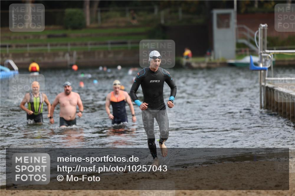 13.09.2026 - Stadtparktriathlon Mo-Foto http://msf.ph/oto/10257043 13.09.2026 10:53:45 Schwimmen 591, 593, 594, 616, 700, 706 meine-sportfotos.de
