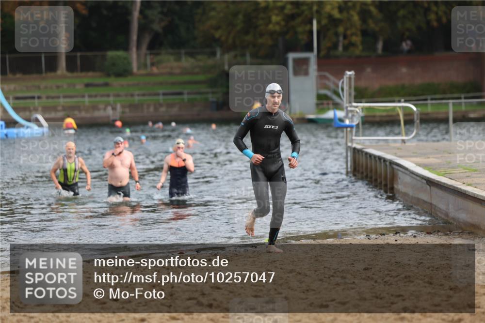 13.09.2026 - Stadtparktriathlon Mo-Foto http://msf.ph/oto/10257047 13.09.2026 10:53:46 Schwimmen 591, 593, 594, 700, 706 meine-sportfotos.de