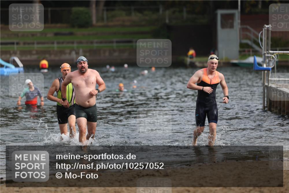 13.09.2026 - Stadtparktriathlon Mo-Foto http://msf.ph/oto/10257052 13.09.2026 10:53:51 Schwimmen 591, 594, 700, 706 meine-sportfotos.de