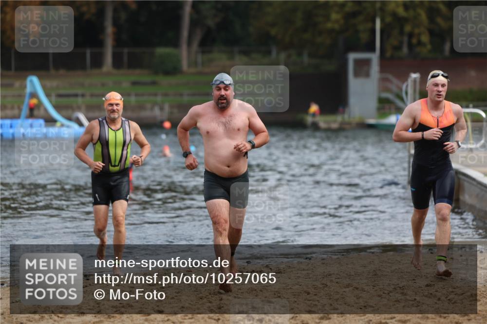 13.09.2026 - Stadtparktriathlon Mo-Foto http://msf.ph/oto/10257065 13.09.2026 10:53:55 Schwimmen 591, 594, 700 meine-sportfotos.de