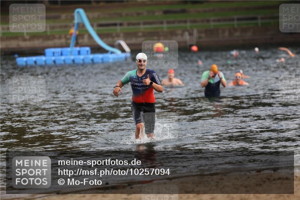 13.09.2026 - Stadtparktriathlon Mo-Foto http://msf.ph/oto/10257094 13.09.2026 10:54:07 Schwimmen 589 meine-sportfotos.de