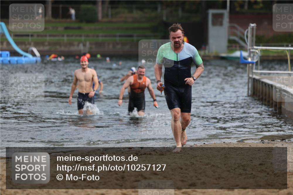 13.09.2026 - Stadtparktriathlon Mo-Foto http://msf.ph/oto/10257127 13.09.2026 10:54:24 Schwimmen 592, 663, 694 meine-sportfotos.de
