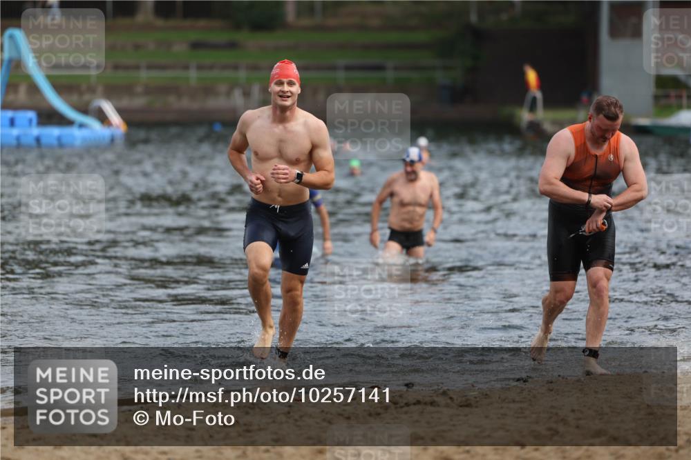 13.09.2026 - Stadtparktriathlon Mo-Foto http://msf.ph/oto/10257141 13.09.2026 10:54:29 Schwimmen 592, 663, 694 meine-sportfotos.de
