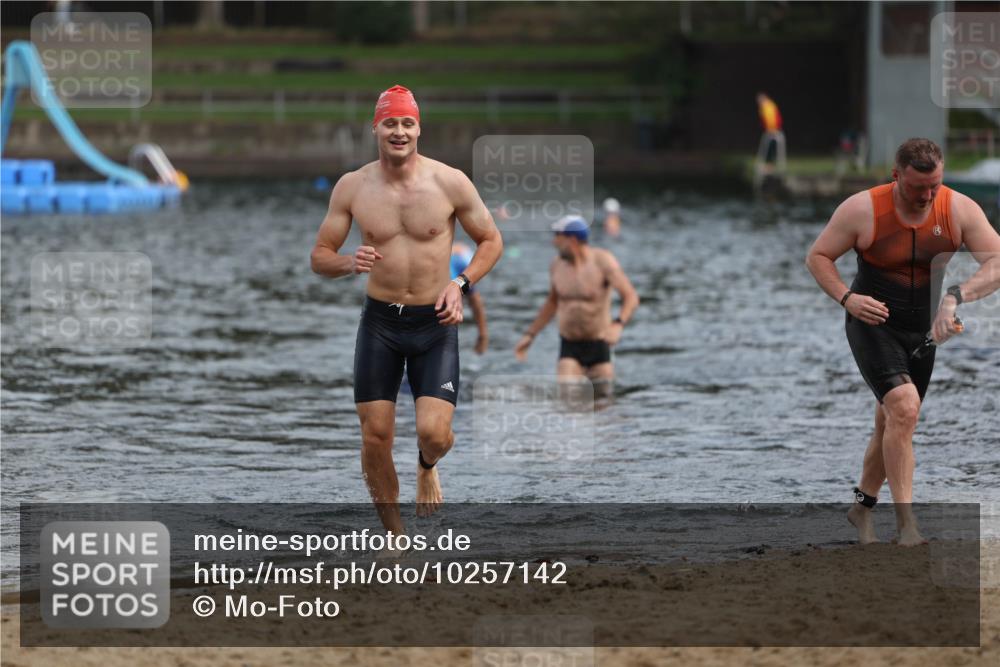 13.09.2026 - Stadtparktriathlon Mo-Foto http://msf.ph/oto/10257142 13.09.2026 10:54:29 Schwimmen 592, 663, 694 meine-sportfotos.de