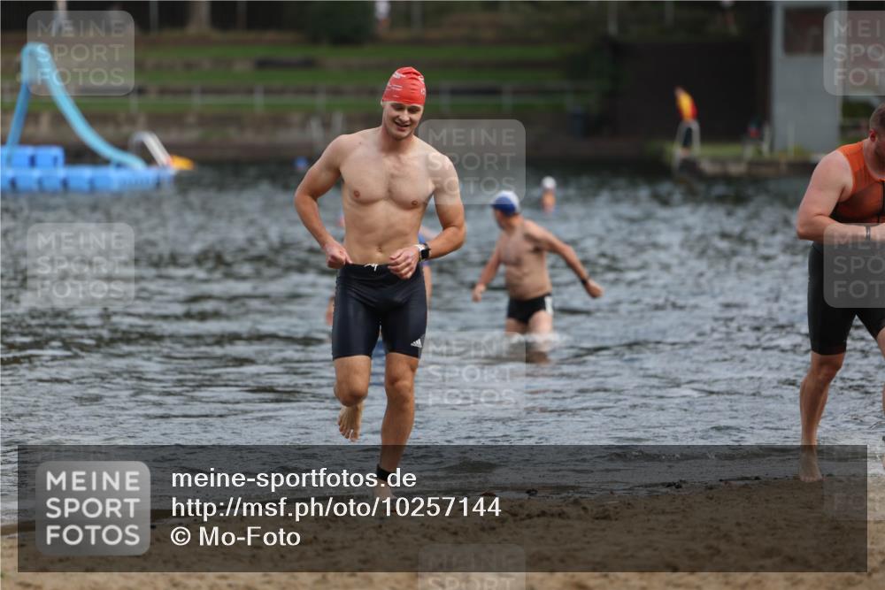 13.09.2026 - Stadtparktriathlon Mo-Foto http://msf.ph/oto/10257144 13.09.2026 10:54:30 Schwimmen 592, 618, 663, 694, 703 meine-sportfotos.de