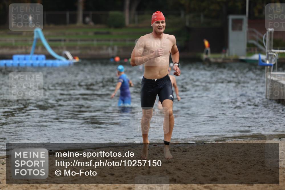 13.09.2026 - Stadtparktriathlon Mo-Foto http://msf.ph/oto/10257150 13.09.2026 10:54:31 Schwimmen 618, 663, 694, 703 meine-sportfotos.de