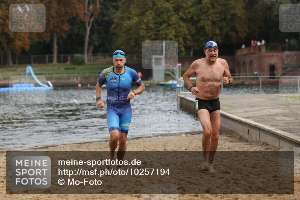 13.09.2026 - Stadtparktriathlon Mo-Foto http://msf.ph/oto/10257194 13.09.2026 10:54:43 Schwimmen 618, 703 meine-sportfotos.de