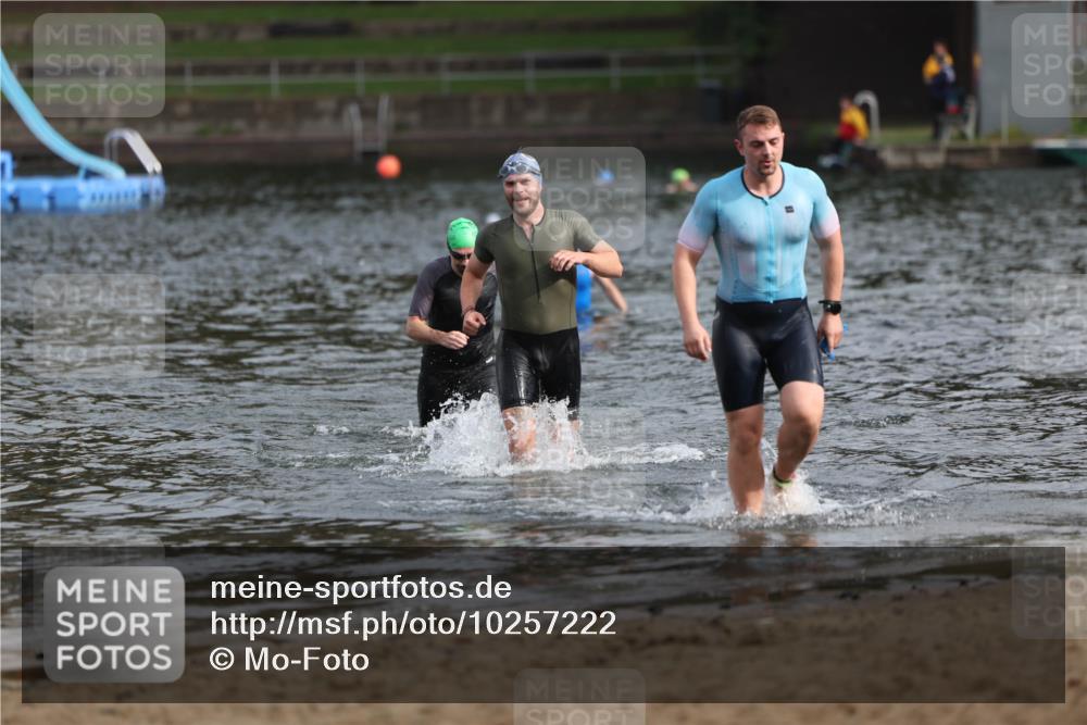 13.09.2026 - Stadtparktriathlon Mo-Foto http://msf.ph/oto/10257222 13.09.2026 10:55:08 Schwimmen 596, 610, 643 meine-sportfotos.de