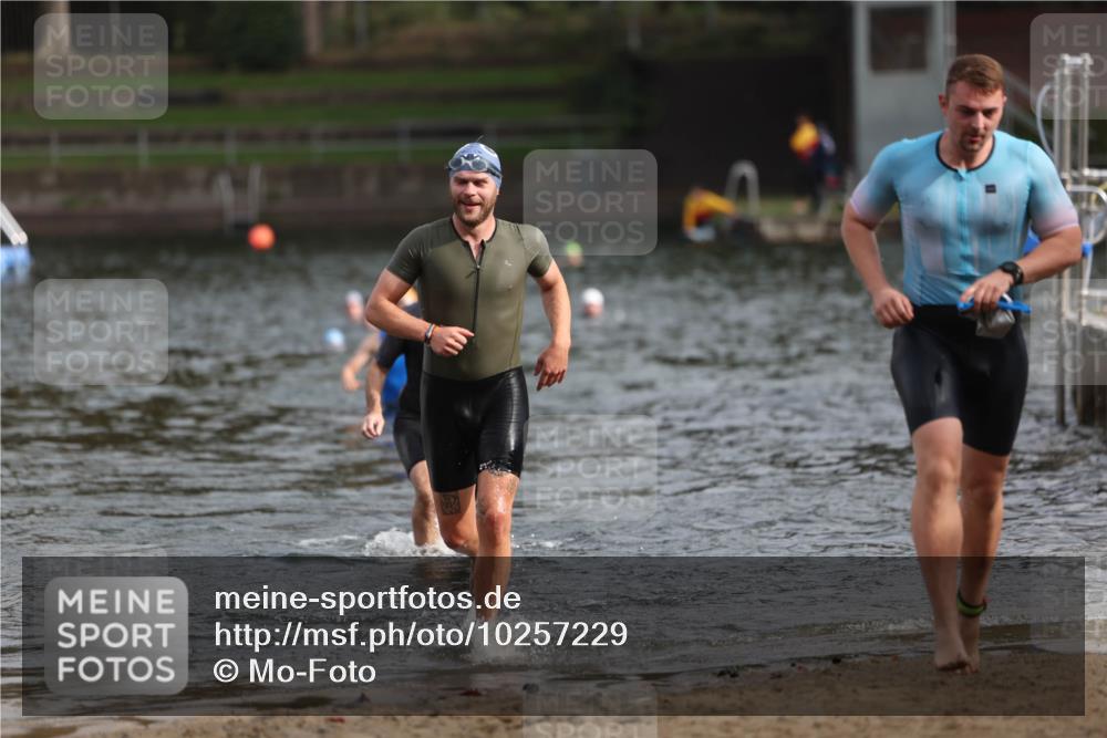 13.09.2026 - Stadtparktriathlon Mo-Foto http://msf.ph/oto/10257229 13.09.2026 10:55:11 Schwimmen 596, 610, 643 meine-sportfotos.de