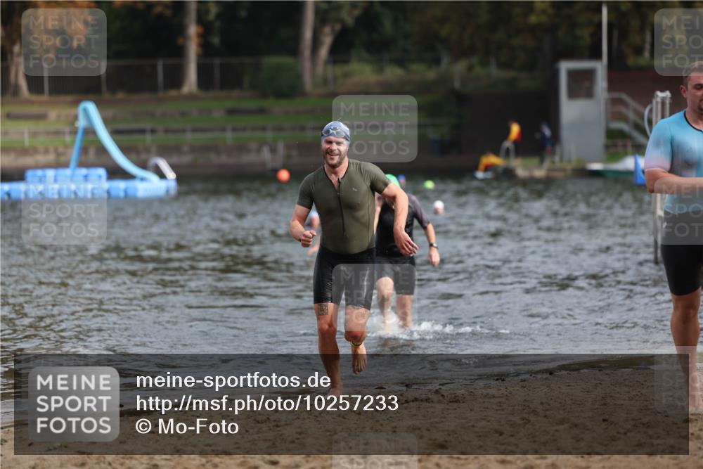 13.09.2026 - Stadtparktriathlon Mo-Foto http://msf.ph/oto/10257233 13.09.2026 10:55:12 Schwimmen 596, 610, 643 meine-sportfotos.de