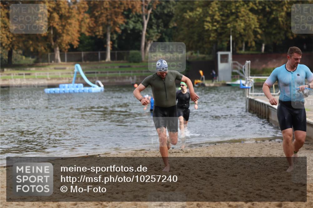 13.09.2026 - Stadtparktriathlon Mo-Foto http://msf.ph/oto/10257240 13.09.2026 10:55:13 Schwimmen 596, 610, 643 meine-sportfotos.de