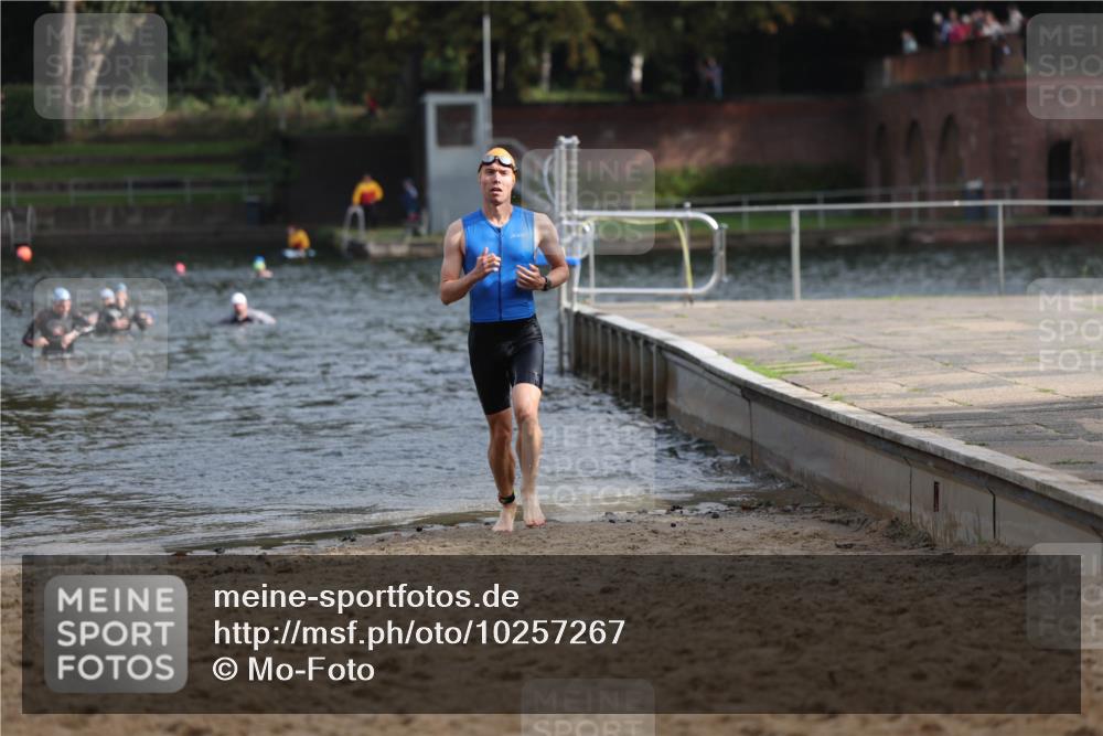 13.09.2026 - Stadtparktriathlon Mo-Foto http://msf.ph/oto/10257267 13.09.2026 10:55:25 Schwimmen 637 meine-sportfotos.de