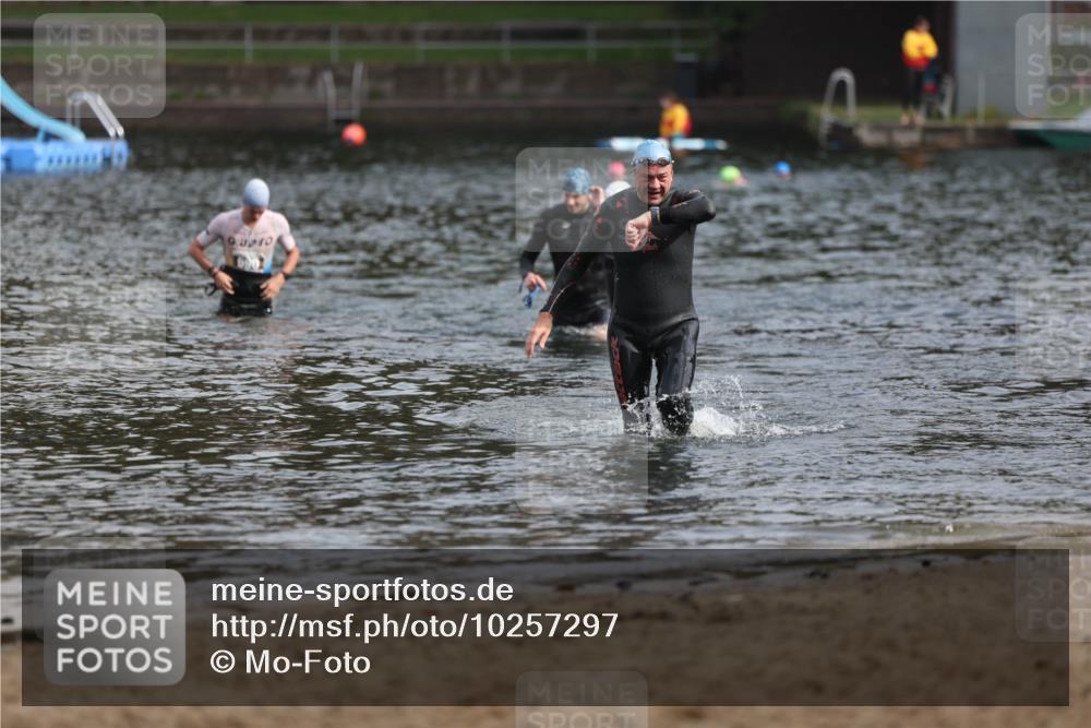 13.09.2026 - Stadtparktriathlon Mo-Foto http://msf.ph/oto/10257297 13.09.2026 10:55:41 Schwimmen 636 meine-sportfotos.de