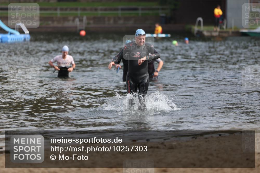 13.09.2026 - Stadtparktriathlon Mo-Foto http://msf.ph/oto/10257303 13.09.2026 10:55:42 Schwimmen 636 meine-sportfotos.de