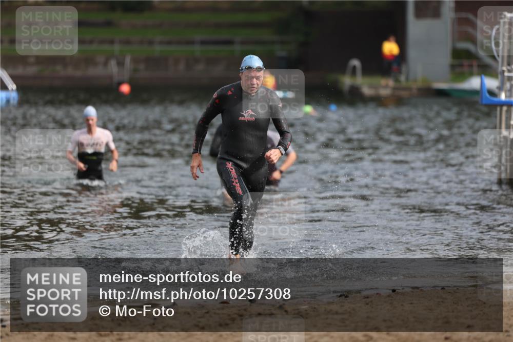 13.09.2026 - Stadtparktriathlon Mo-Foto http://msf.ph/oto/10257308 13.09.2026 10:55:44 Schwimmen 636, 642, 657 meine-sportfotos.de