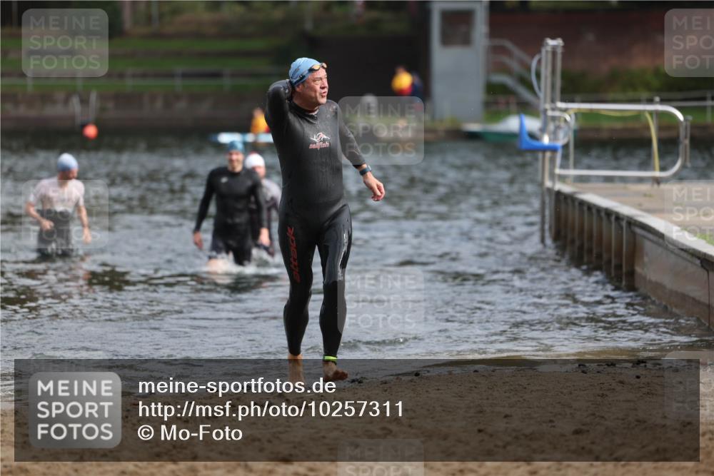 13.09.2026 - Stadtparktriathlon Mo-Foto http://msf.ph/oto/10257311 13.09.2026 10:55:45 Schwimmen 636, 642, 657, 690 meine-sportfotos.de