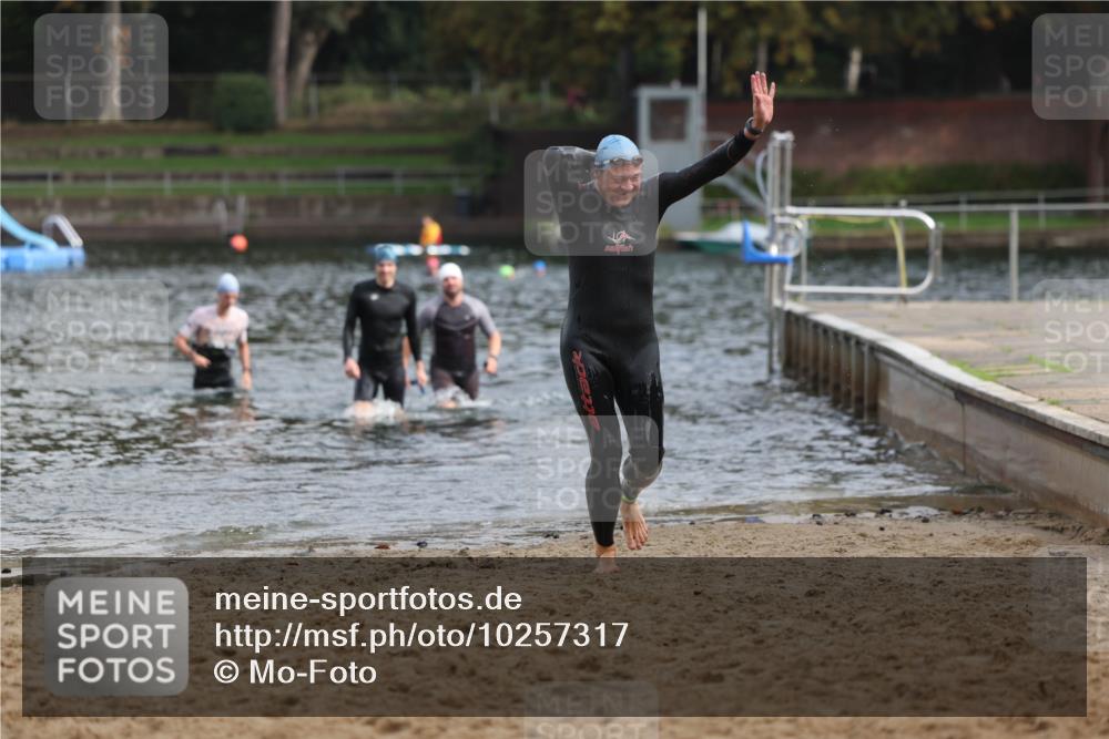 13.09.2026 - Stadtparktriathlon Mo-Foto http://msf.ph/oto/10257317 13.09.2026 10:55:47 Schwimmen 636, 642, 657, 690 meine-sportfotos.de