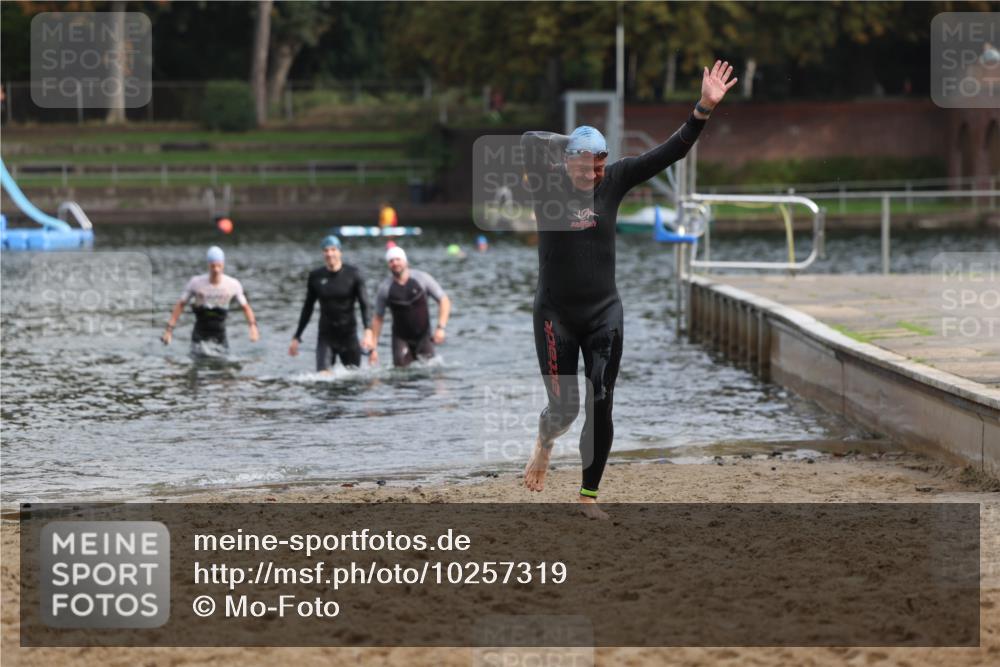 13.09.2026 - Stadtparktriathlon Mo-Foto http://msf.ph/oto/10257319 13.09.2026 10:55:47 Schwimmen 636, 642, 657, 690 meine-sportfotos.de