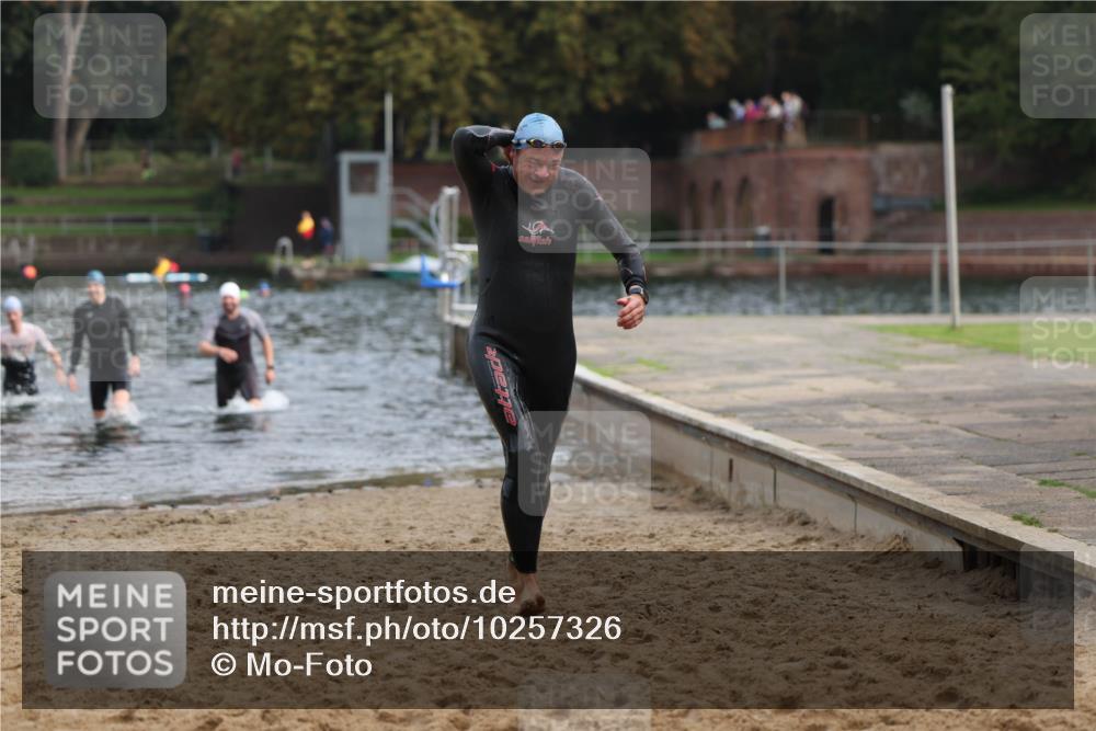 13.09.2026 - Stadtparktriathlon Mo-Foto http://msf.ph/oto/10257326 13.09.2026 10:55:49 Schwimmen 636, 642, 657, 690 meine-sportfotos.de
