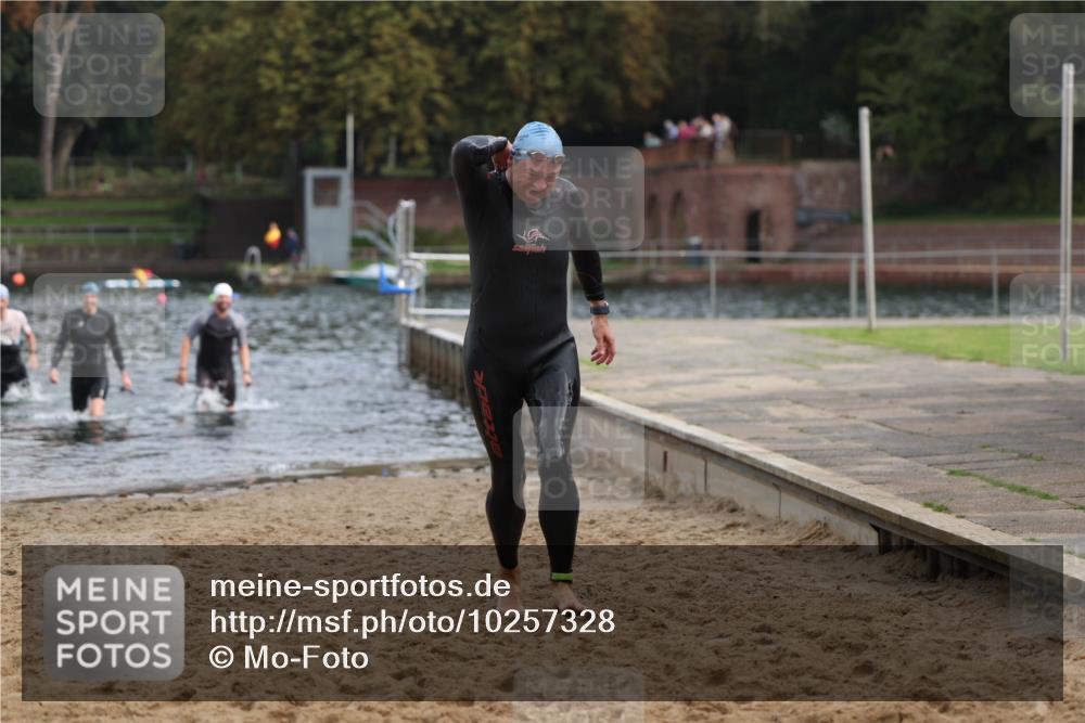13.09.2026 - Stadtparktriathlon Mo-Foto http://msf.ph/oto/10257328 13.09.2026 10:55:49 Schwimmen 636, 642, 657, 690 meine-sportfotos.de