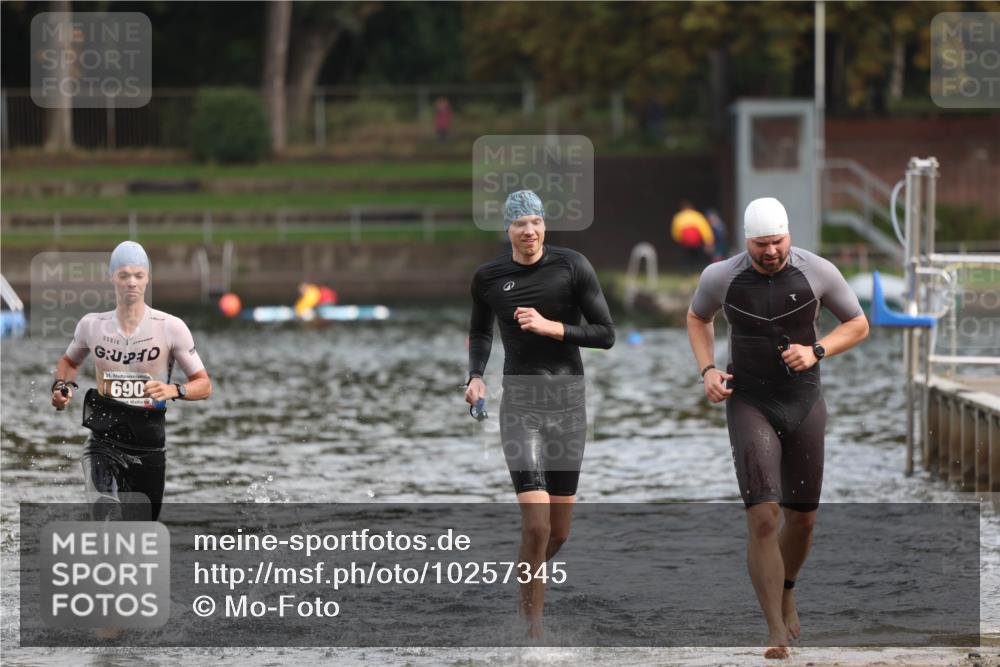 13.09.2026 - Stadtparktriathlon Mo-Foto http://msf.ph/oto/10257345 13.09.2026 10:55:54 Schwimmen 636, 642, 657, 690 meine-sportfotos.de