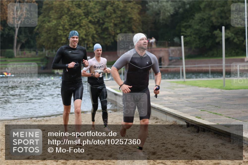 13.09.2026 - Stadtparktriathlon Mo-Foto http://msf.ph/oto/10257360 13.09.2026 10:55:58 Schwimmen 642, 657, 690 meine-sportfotos.de